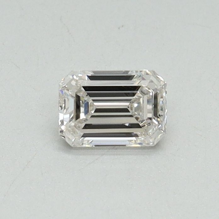 0.31 ct Emerald diamond