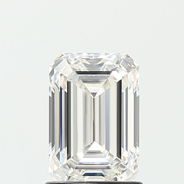 1.60 ct Emerald diamond