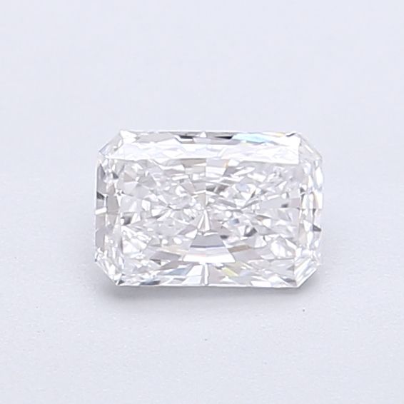 0.4 ct lab-grown Radiant Diamond