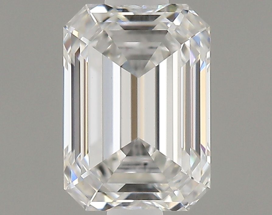 0.95 ct. emerald Lab Grown Diamond front image