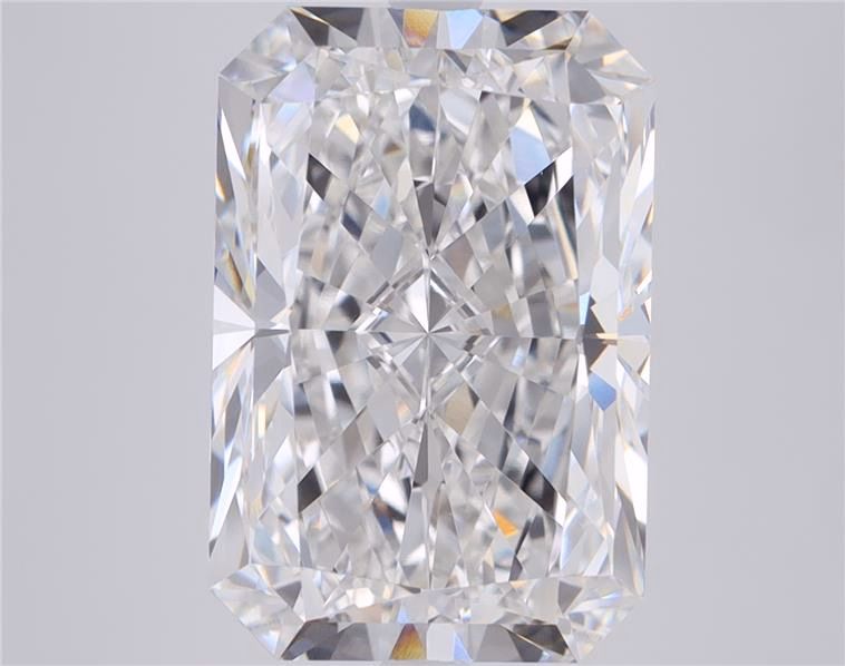 3.59 ct Radiant diamond