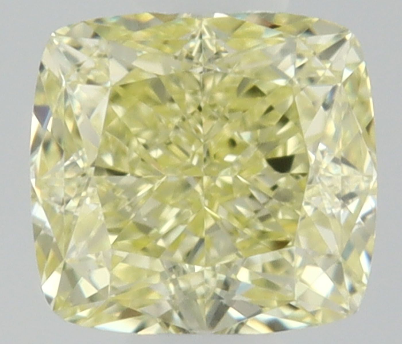 Diament 0.41 ct Fancy Yellow/VVS2