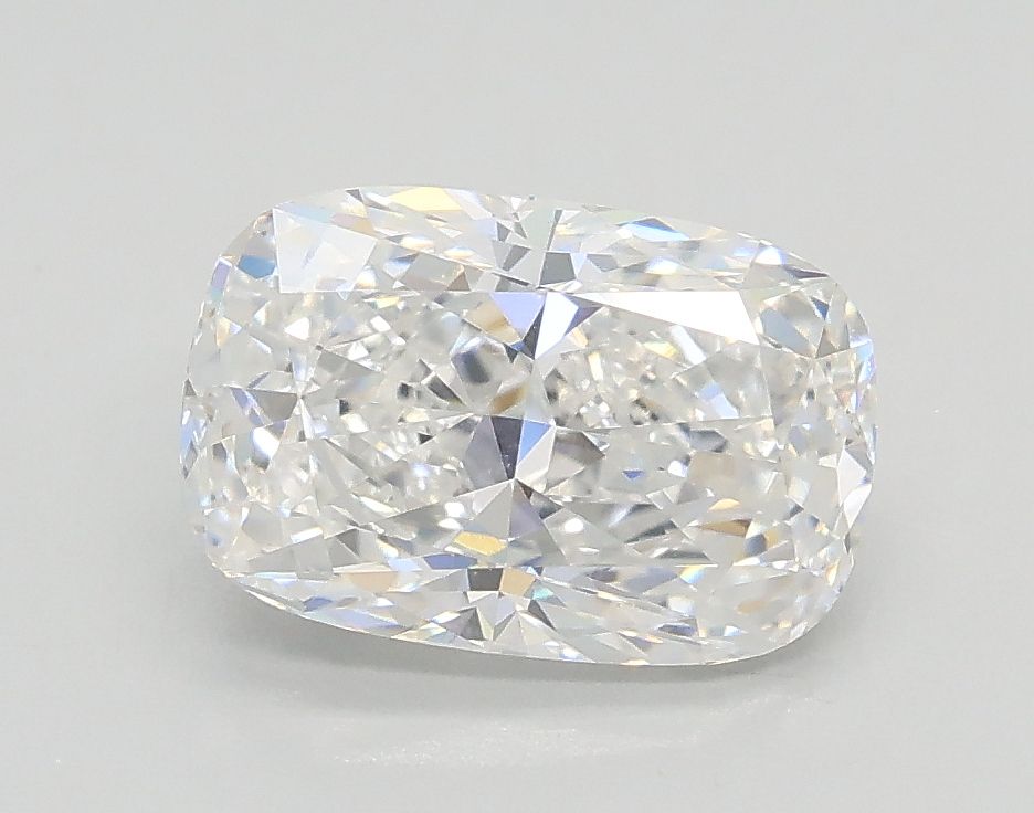 1.5 ct lab-grown Cushion modified Diamond