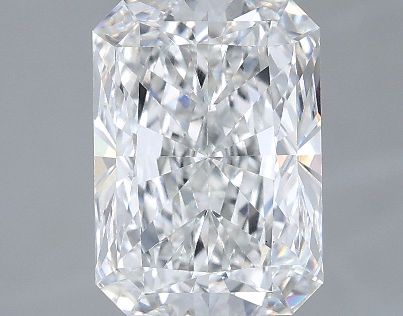 2.77 ct. radiant Lab Grown Diamond front image