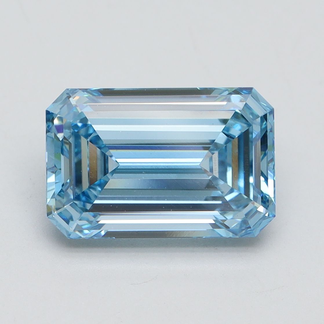 3.27 ct. emerald Lab Grown Diamond front image