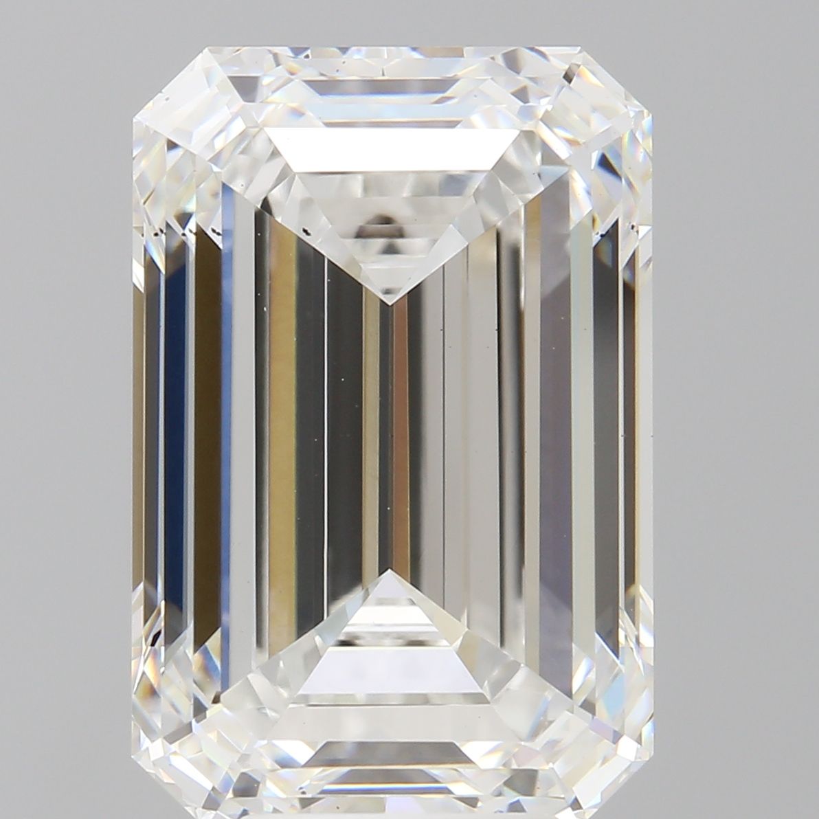 7.51 ct. emerald Lab Grown Diamond front image