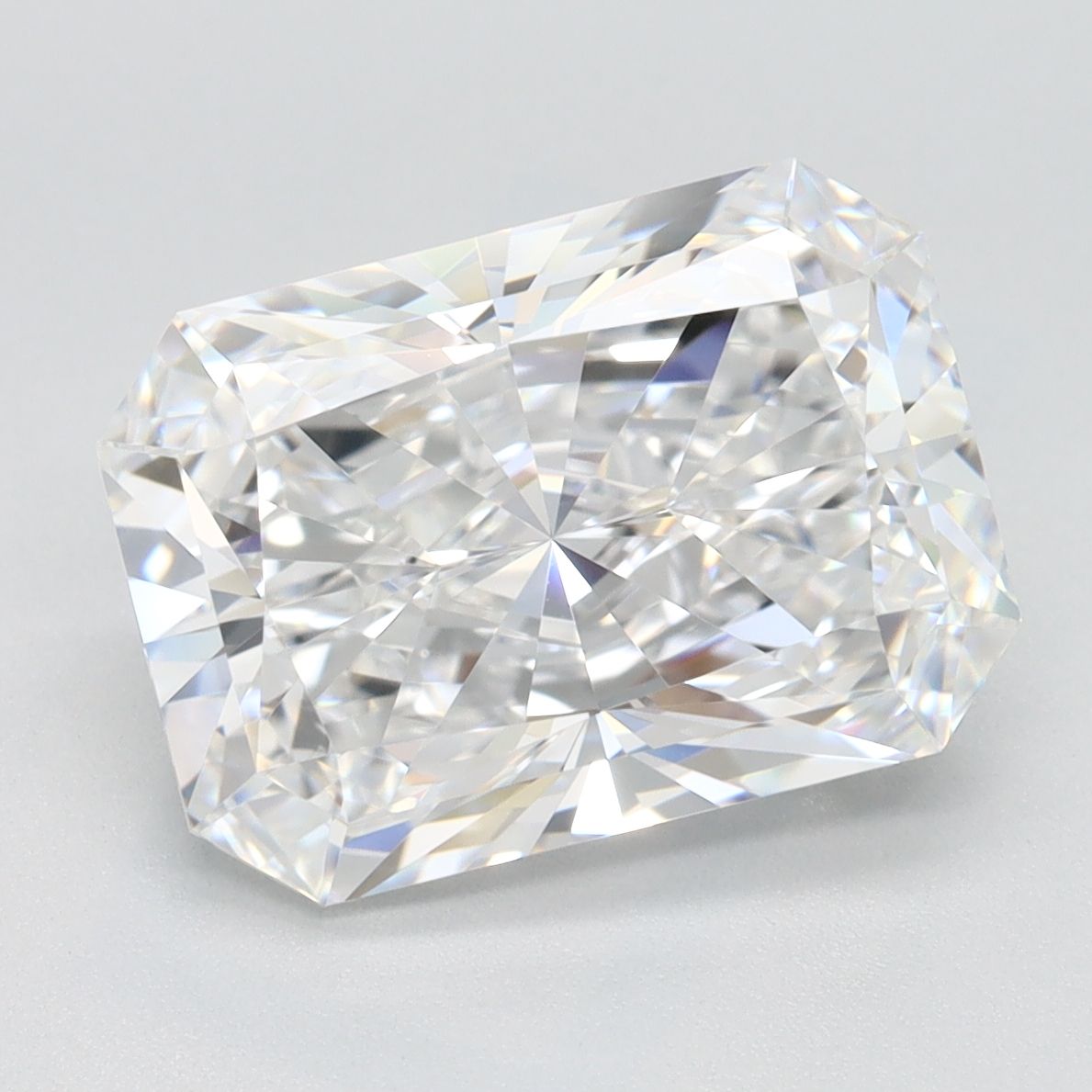 4.23 ct. radiant Lab Grown Diamond front image