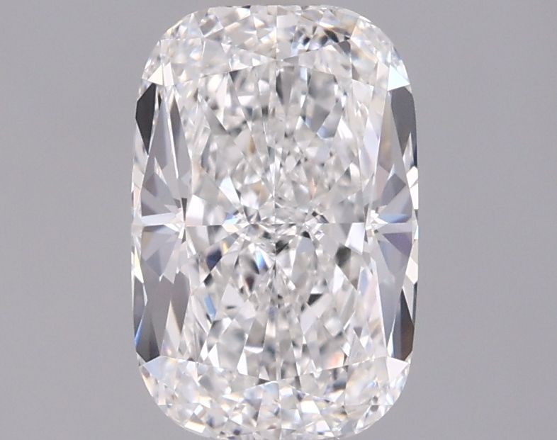1.55 ct lab-grown Cushion modified Diamond