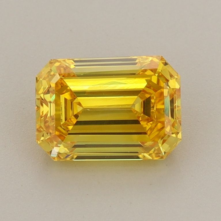 1.14 ct. emerald Lab Grown Diamond front image