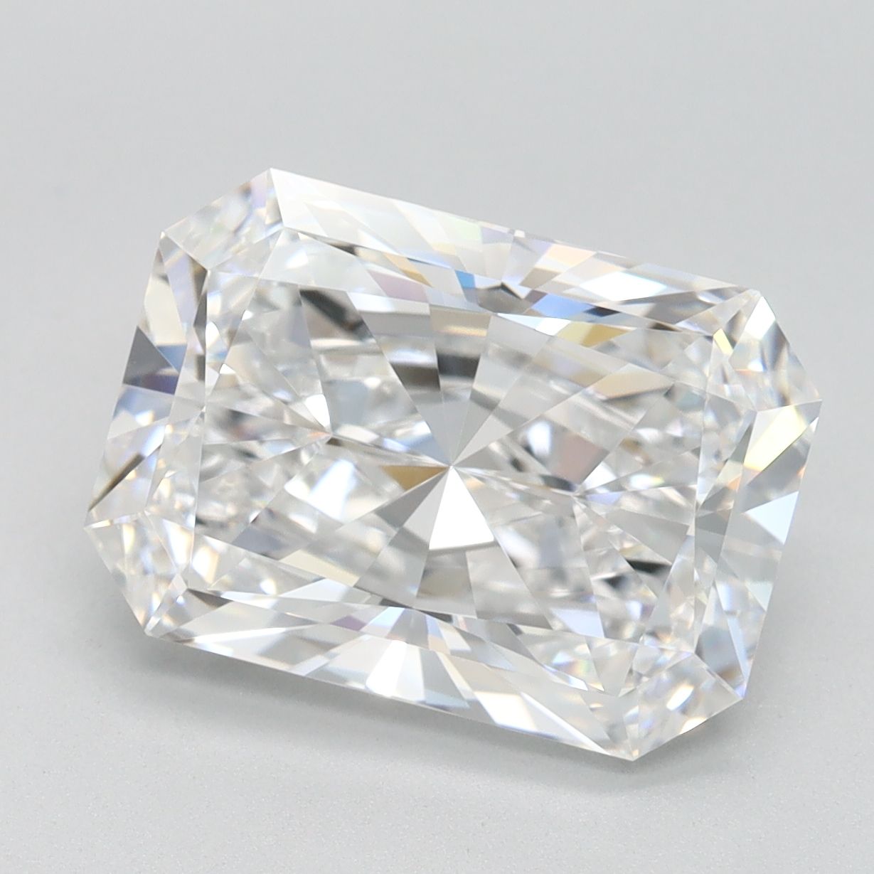 4.09 ct. radiant Lab Grown Diamond front image