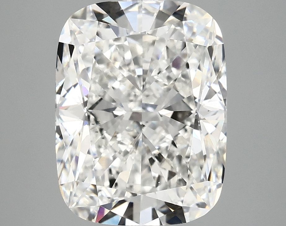 3.95 ct Cushion Modified diamond