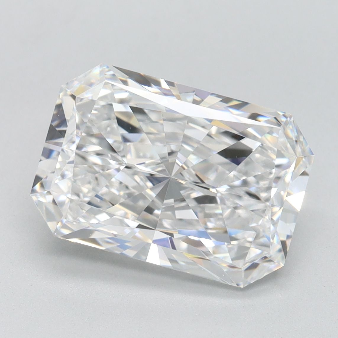 3.08 ct. radiant Lab Grown Diamond front image
