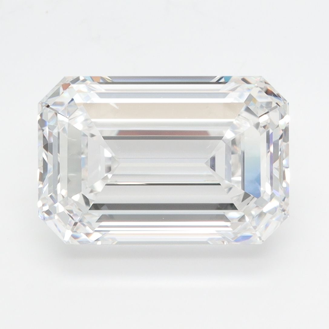 4.50 ct. emerald Lab Grown Diamond front image