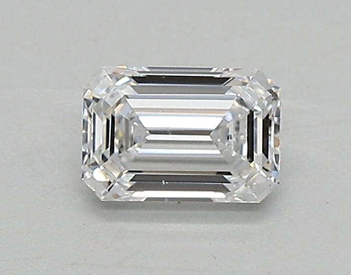 0.48 ct lab-grown Emerald Diamond