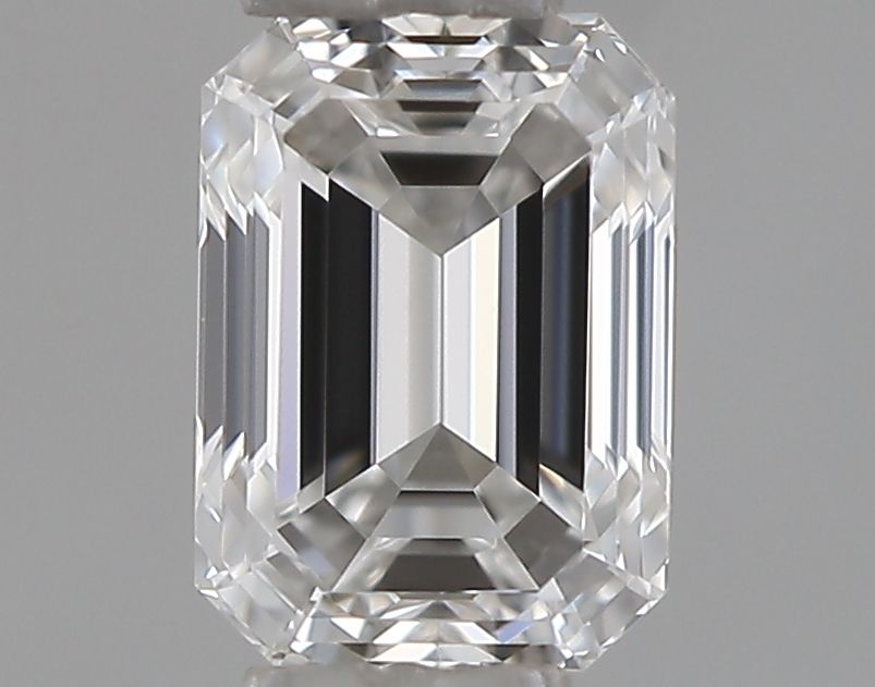 0.30 ct Emerald diamond