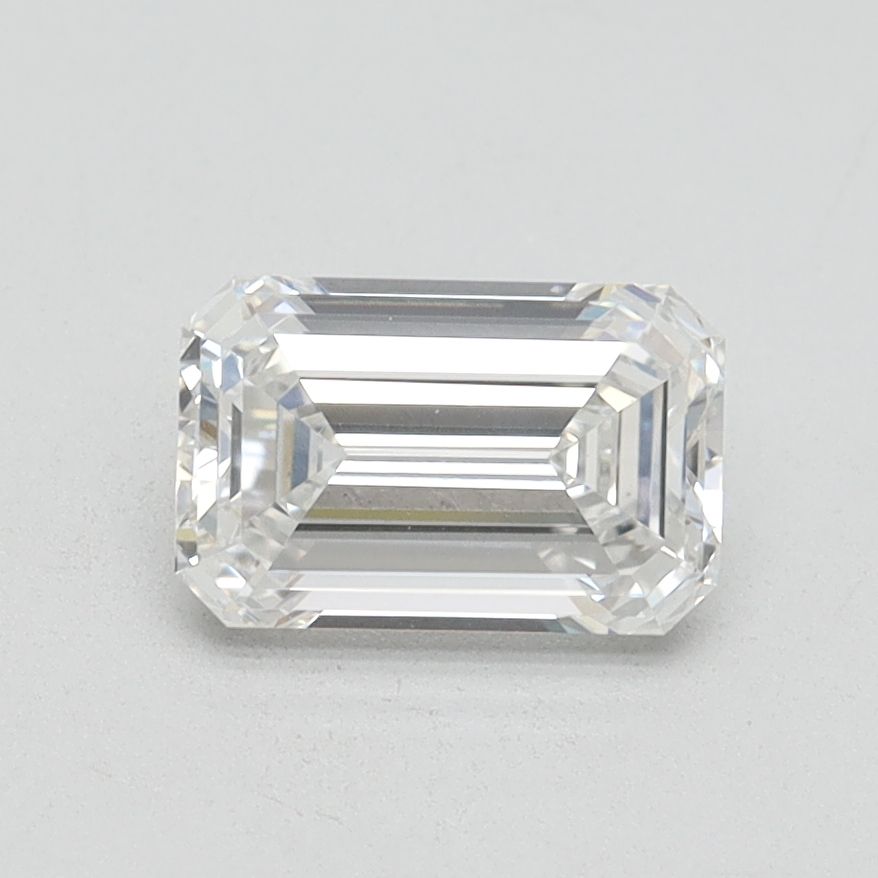 1.10 ct Emerald diamond