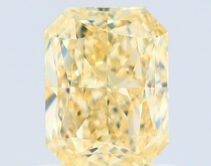 1.01 ct Radiant diamond