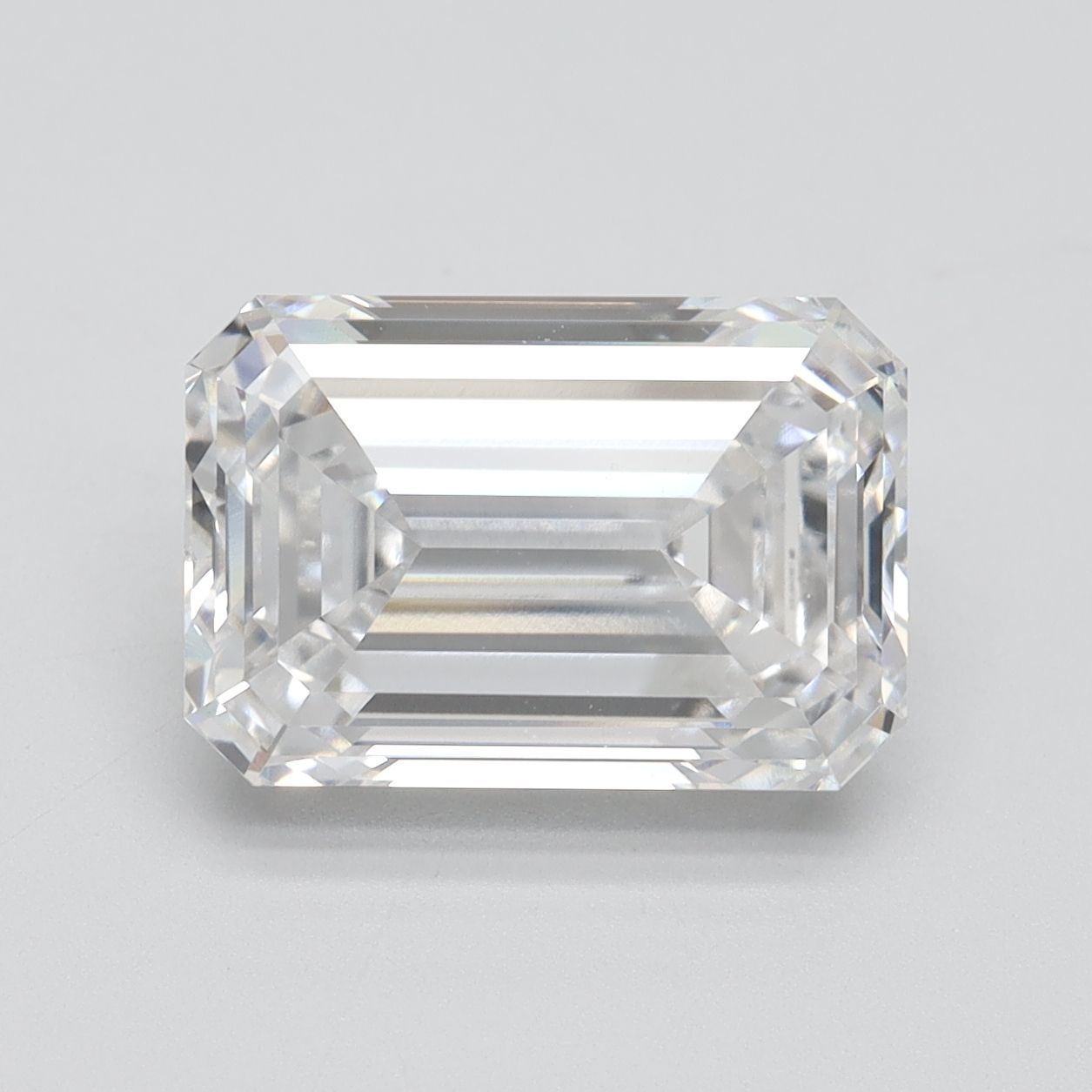 4.52 ct. emerald Lab Grown Diamond front image