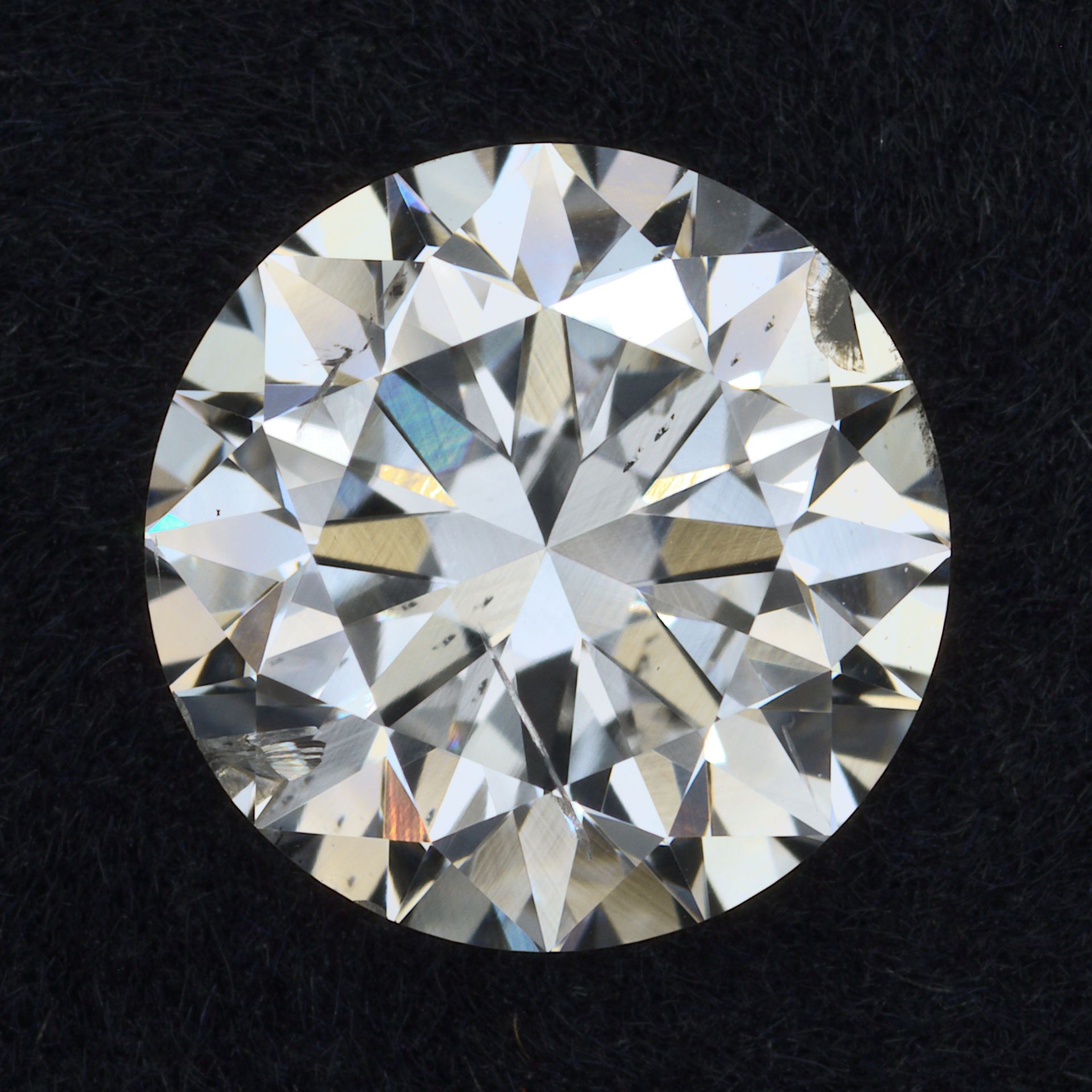 1.50 ct. round Lab Grown Diamond front image