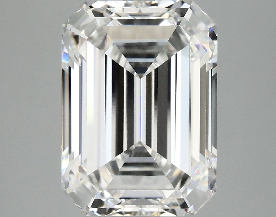 5.01 ct. emerald Lab Grown Diamond front image