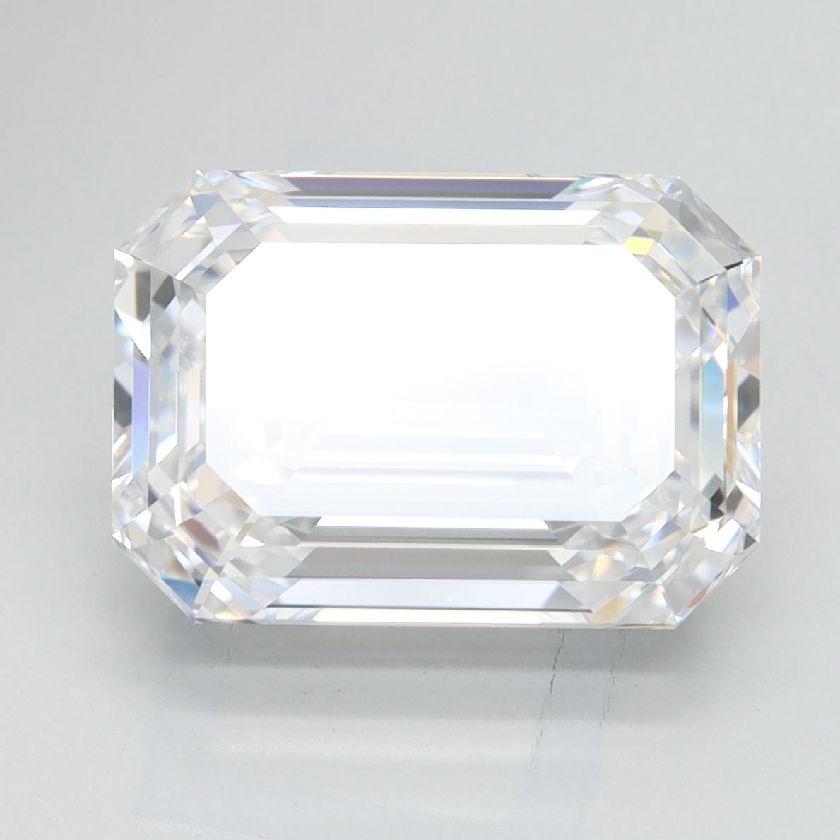 4.29 ct. emerald Lab Grown Diamond front image