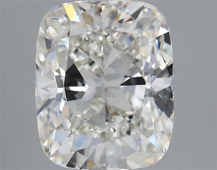 3.02 ct Cushion Modified diamond