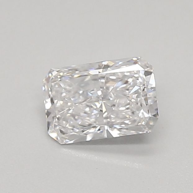 0.4 ct lab-grown Radiant Diamond