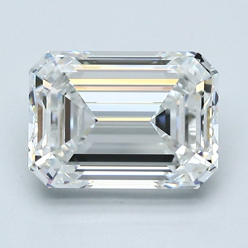 3.21 ct Emerald diamond