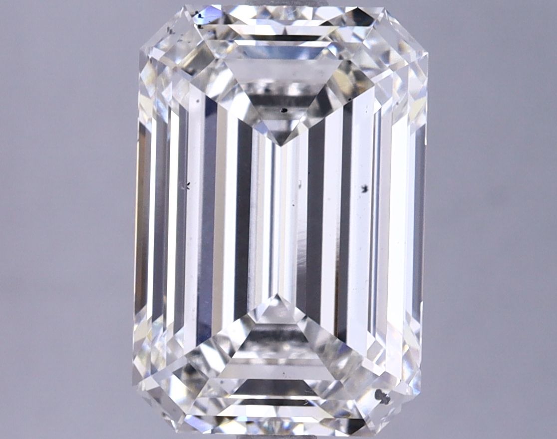 4.64 ct. emerald Lab Grown Diamond front image