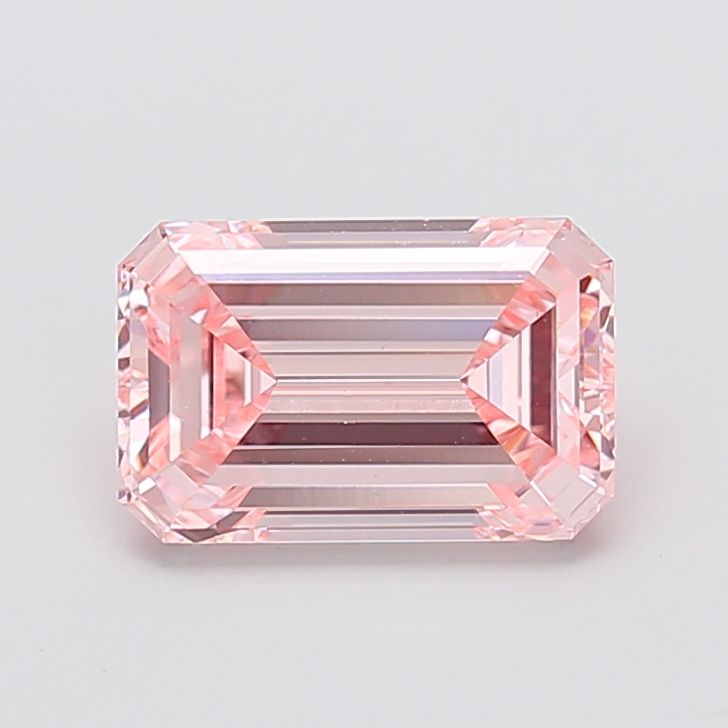 3.02 ct Emerald diamond