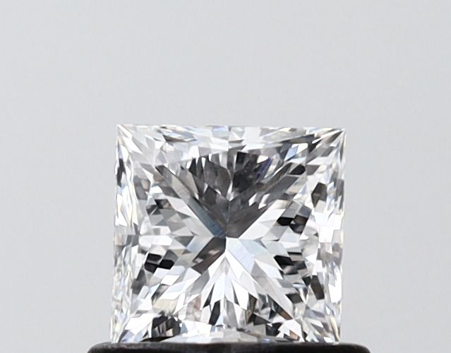 0.70 ct. princess Lab Grown Diamond front image