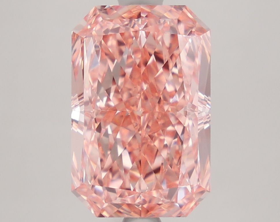 3.95 ct Radiant diamond