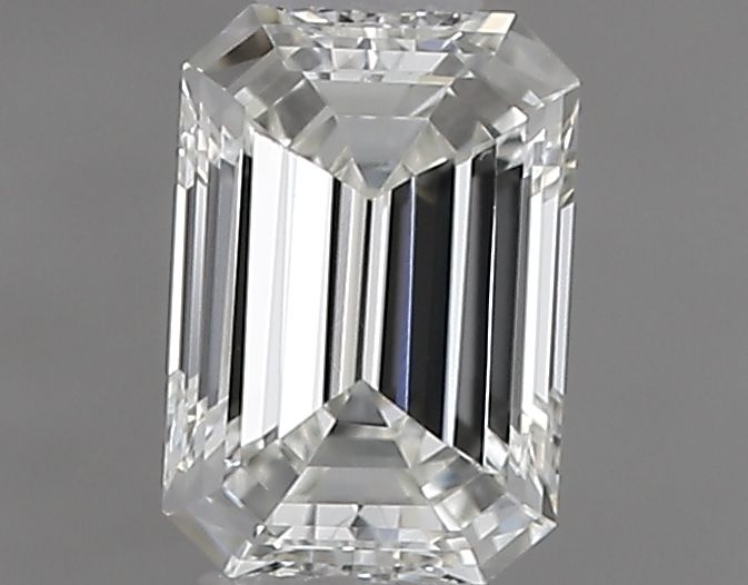 0.40 ct Emerald diamond
