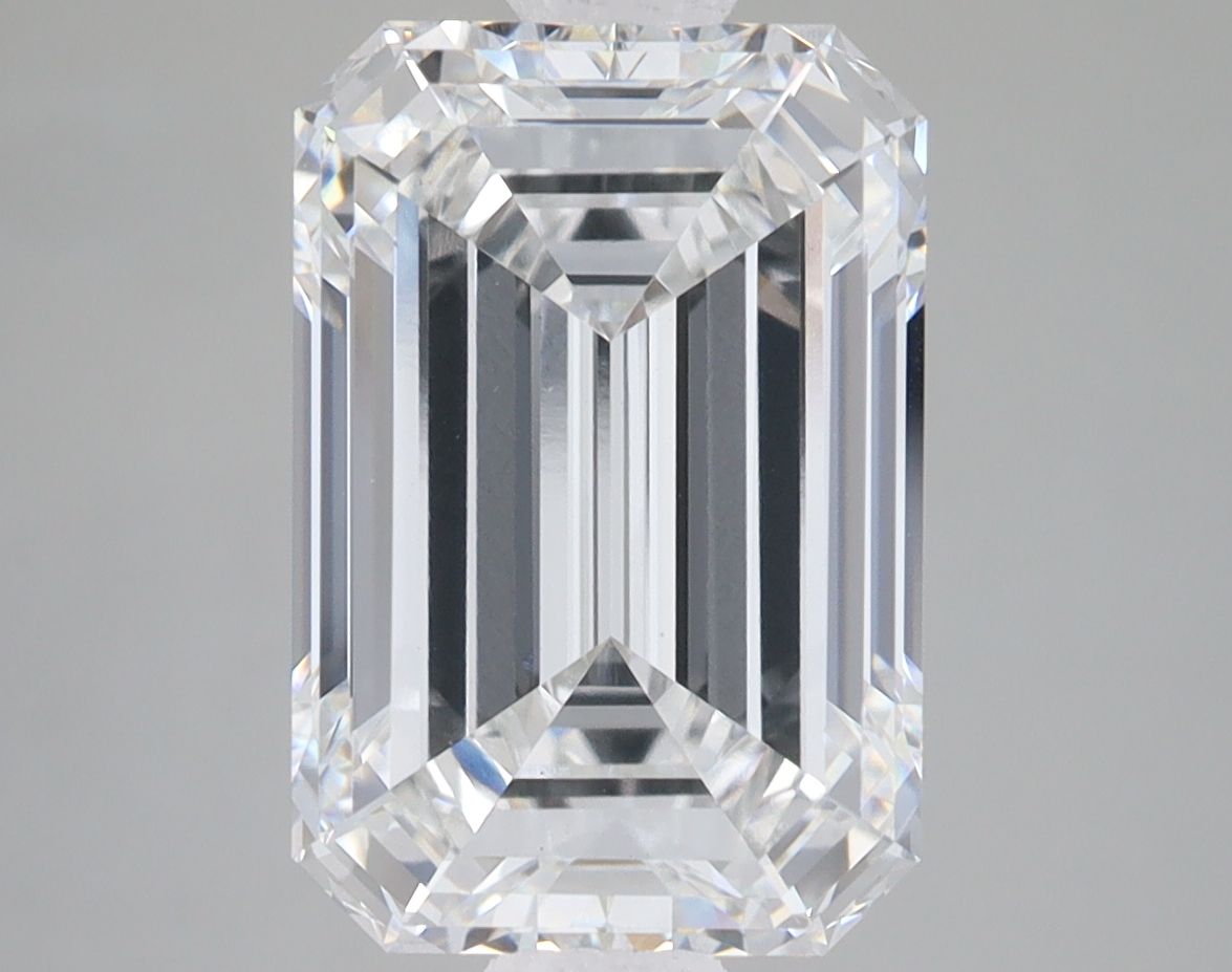 5.09 ct. emerald Lab Grown Diamond front image