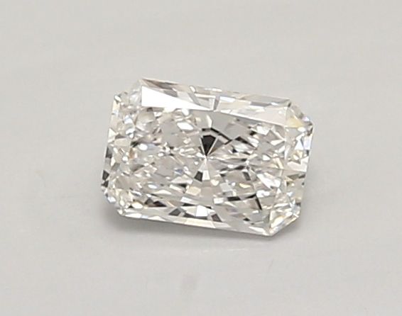 0.48 ct lab-grown Radiant Diamond
