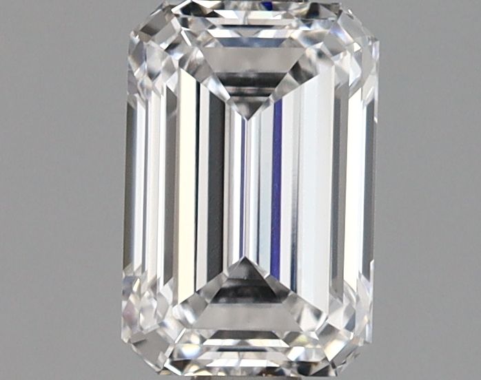 1.03 ct. emerald Lab Grown Diamond front image