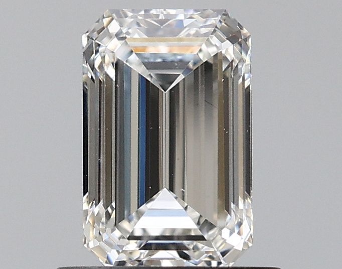 0.80 ct Emerald diamond
