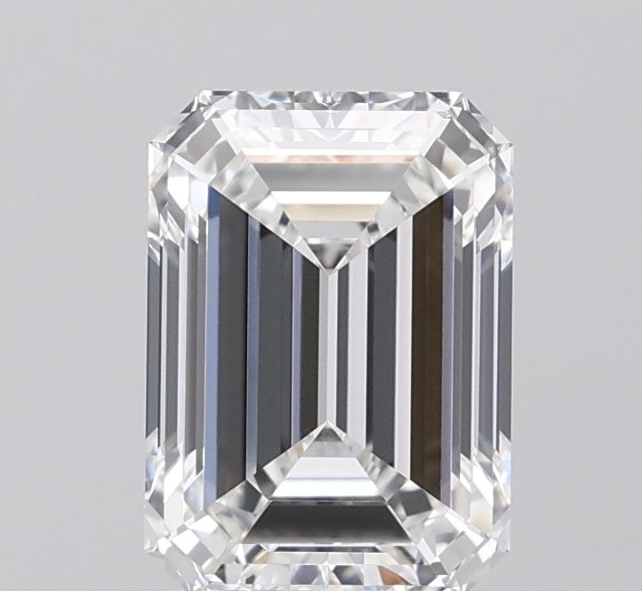 2.56 ct Emerald diamond