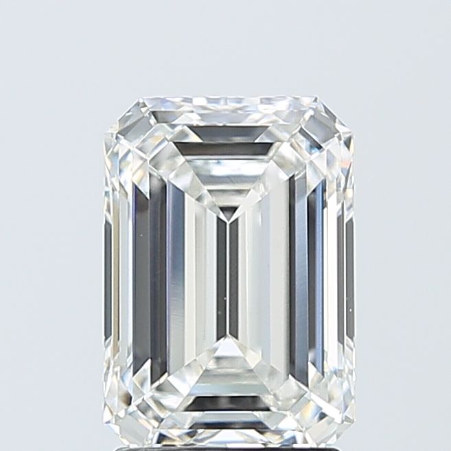 2.56 ct Emerald diamond