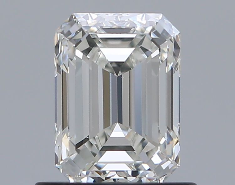 0.90 ct Emerald diamond
