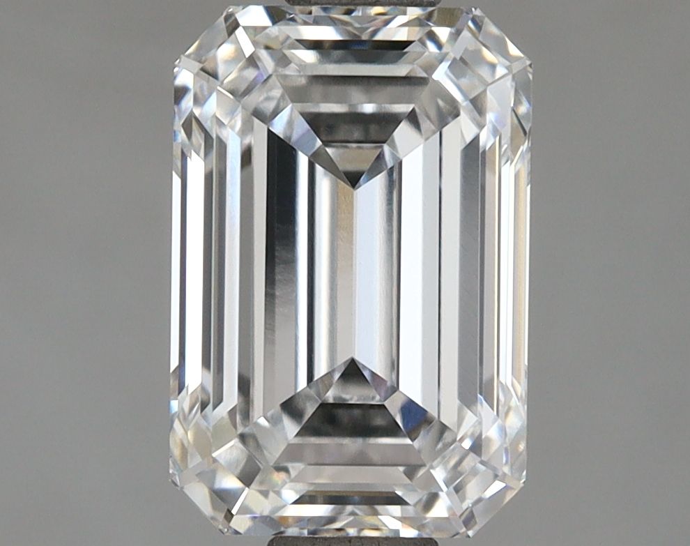 2.03 ct. emerald Lab Grown Diamond front image