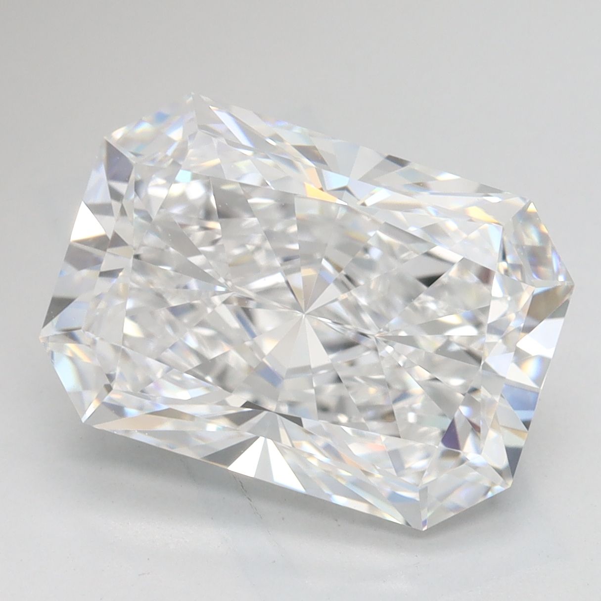 4.80 ct. radiant Lab Grown Diamond front image