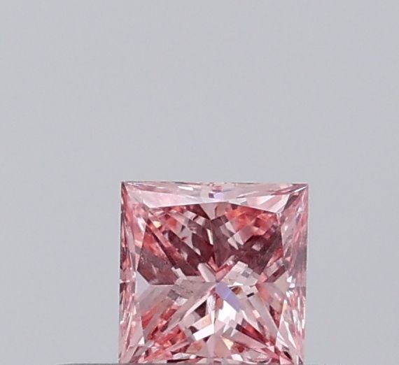 0.23 CT Fancy Vivid Pink PRINCESS