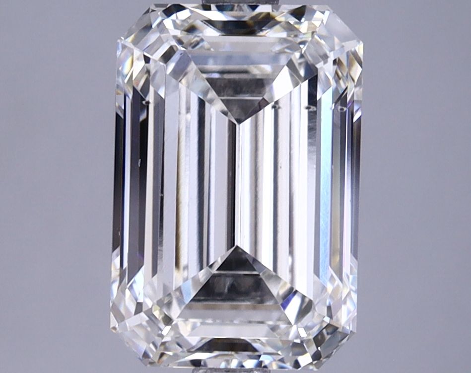 3.00 ct. emerald Lab Grown Diamond front image