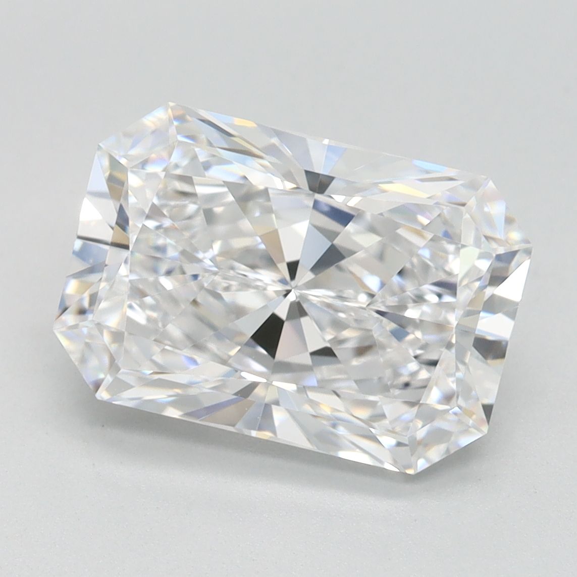 3.17 ct. radiant Lab Grown Diamond front image