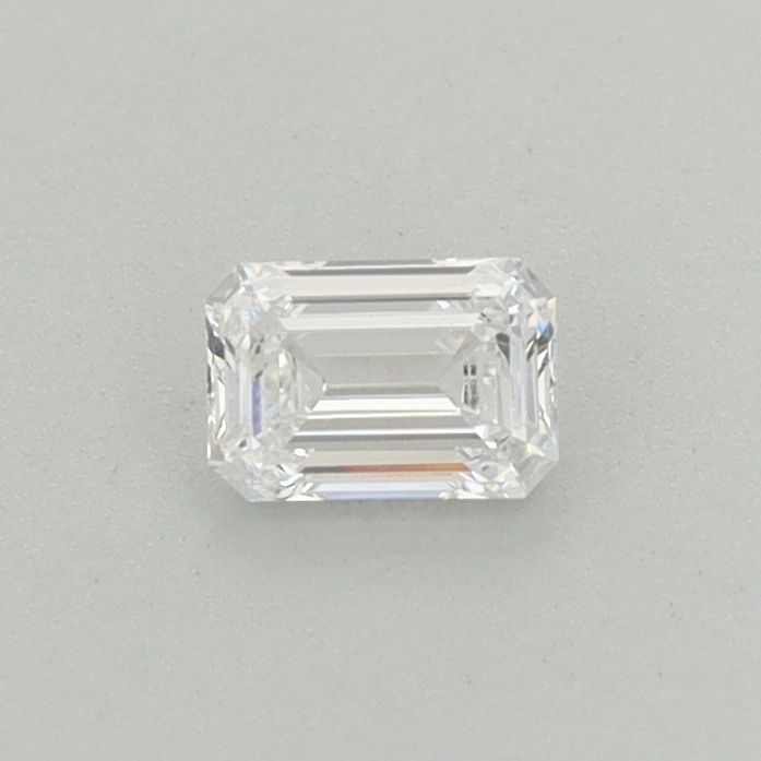 0.26 ct lab-grown Emerald Diamond