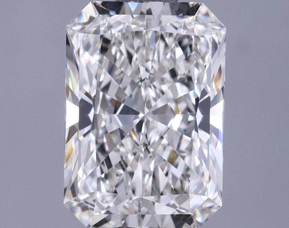 1.59 ct Radiant diamond