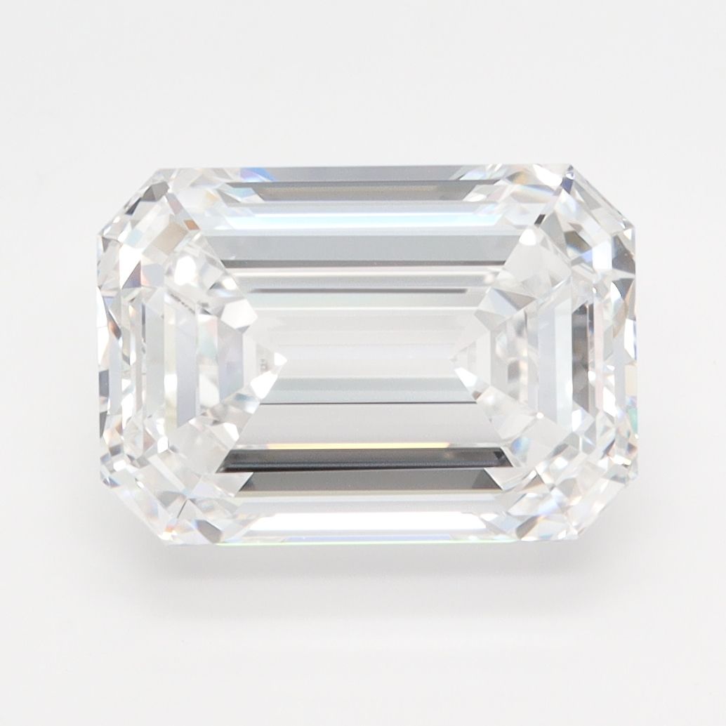 3.92 ct. emerald Lab Grown Diamond front image