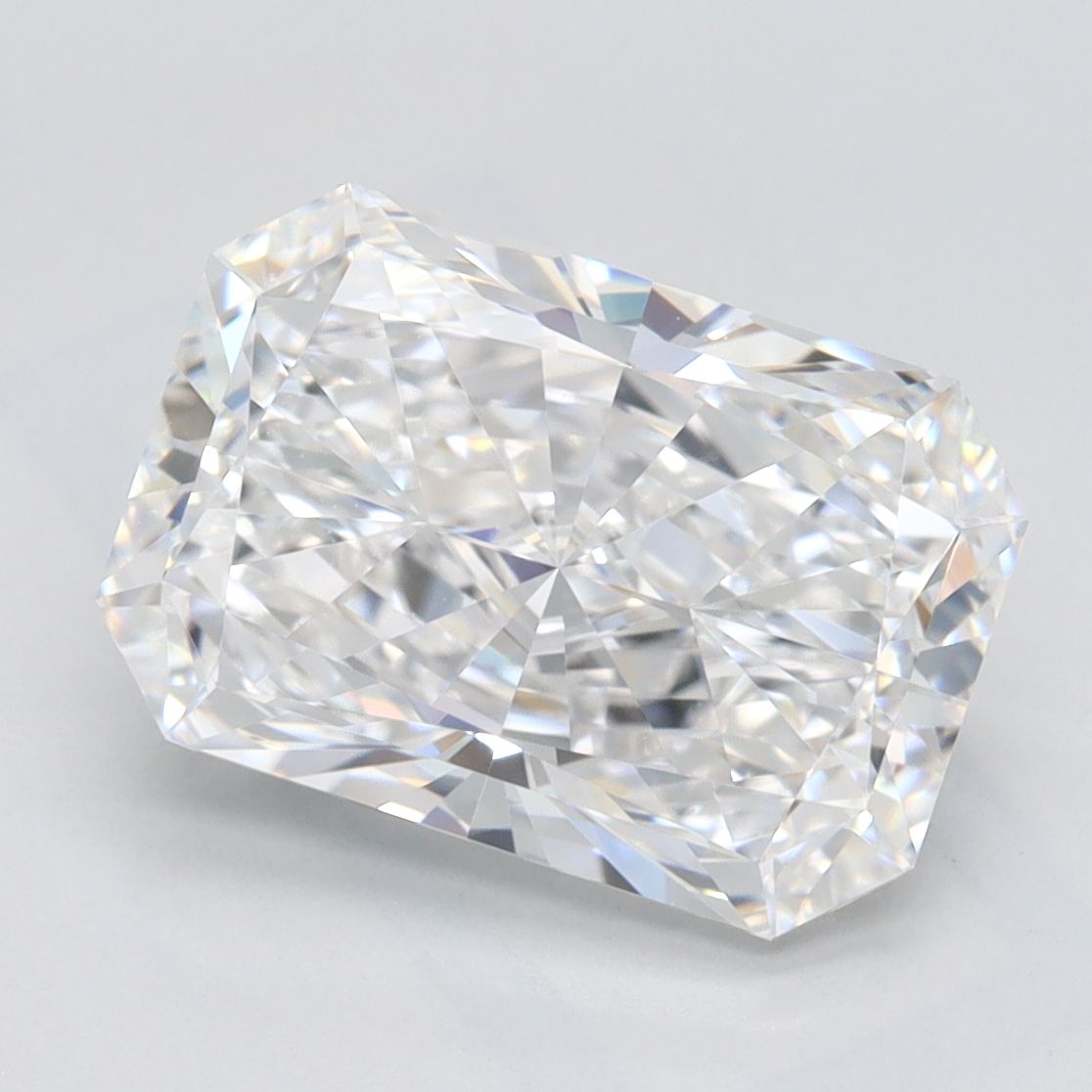 3.04 ct. radiant Lab Grown Diamond front image