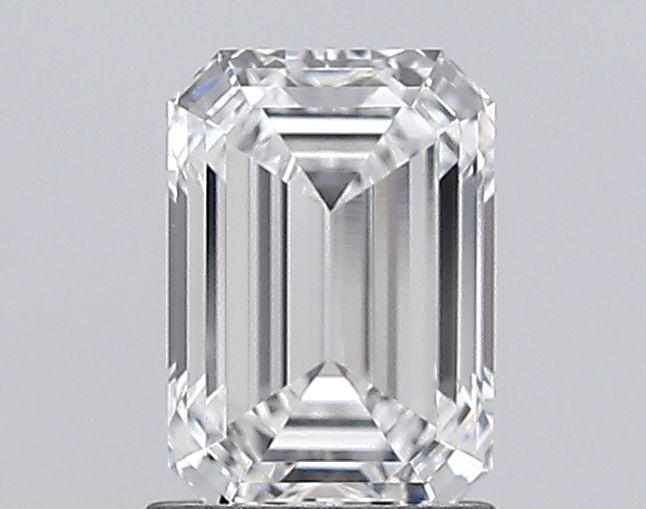 1.04 ct. emerald Lab Grown Diamond front image